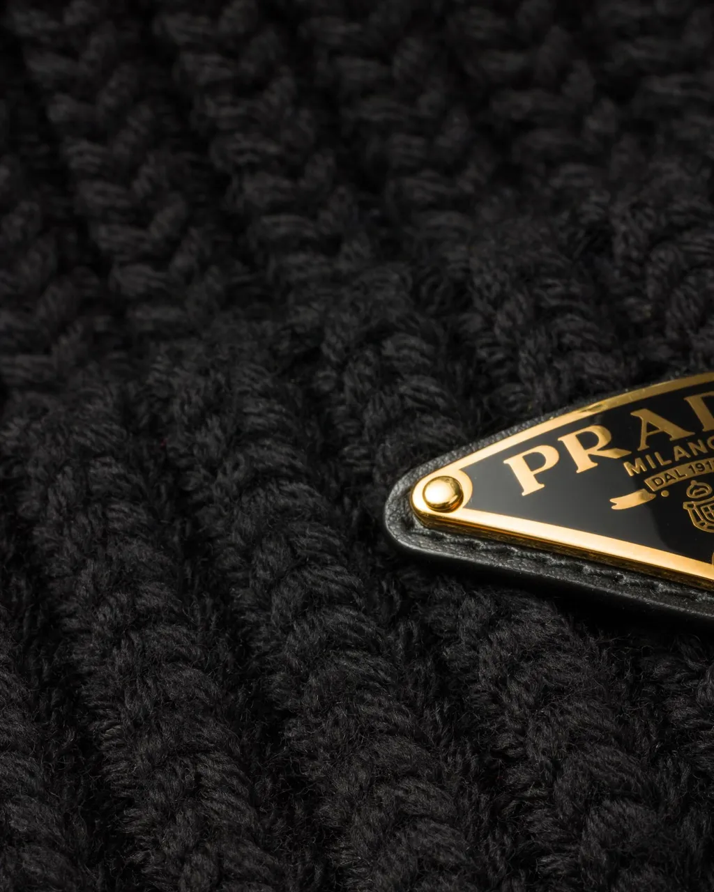 Triangle-Logo Turn-Up Brim Ribbed Beanie