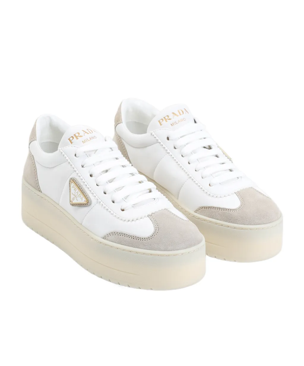 Downtown Logo Plaque Lace-Up Sneakers