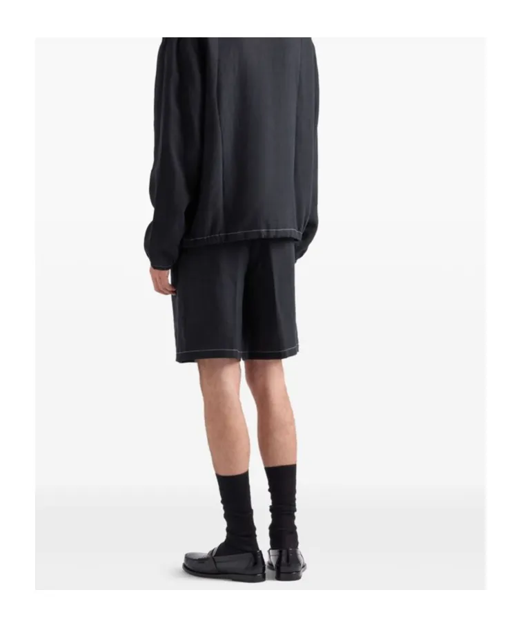Logo-Patch Bermuda Shorts