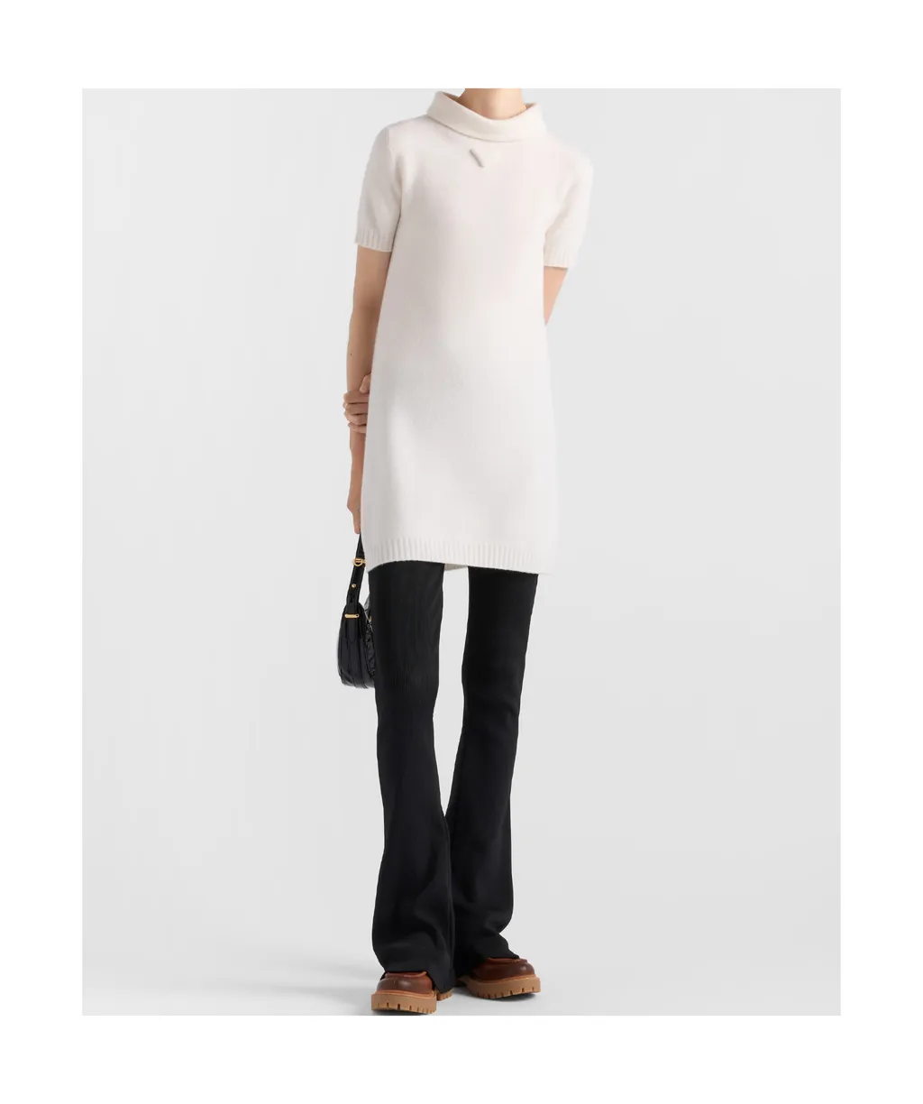 Short-Sleeved Knitted Dress
