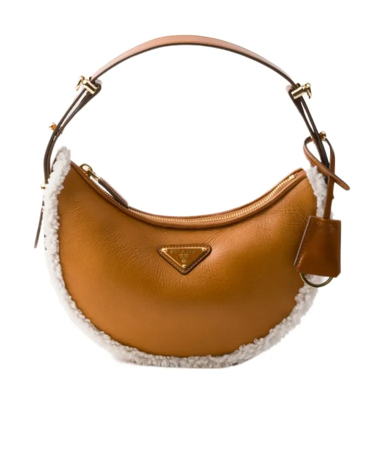 Zipped Small Shoulder Bag