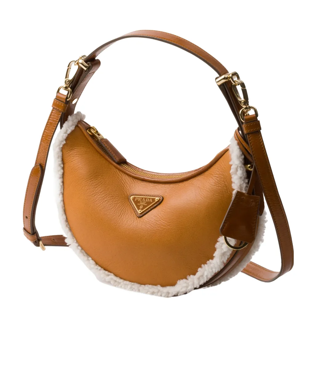 Zipped Small Shoulder Bag