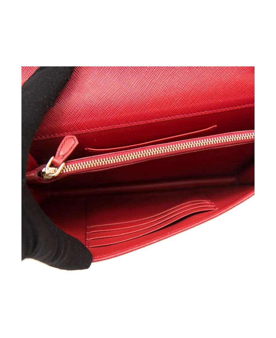 Logo Sign Chain Shoulder Bag