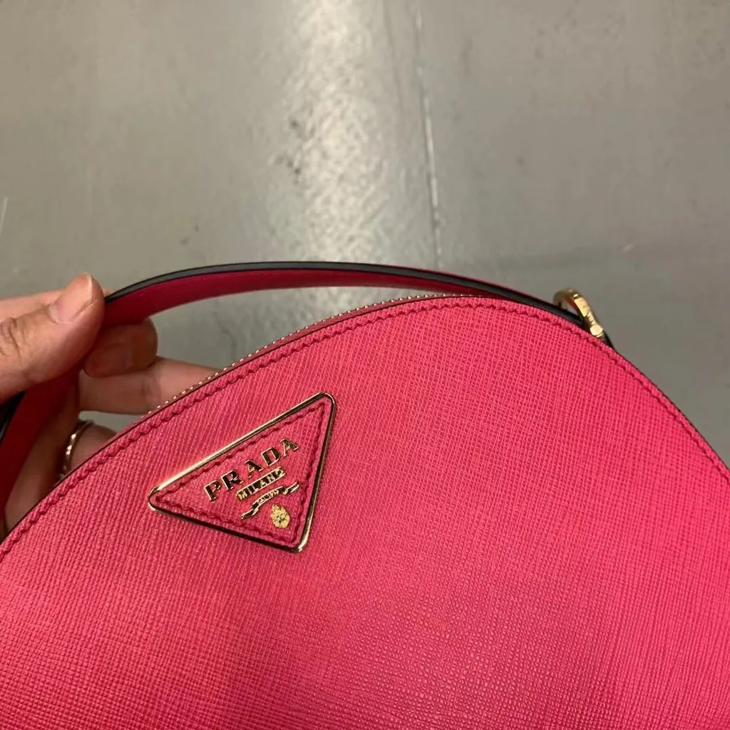 Logo Bag