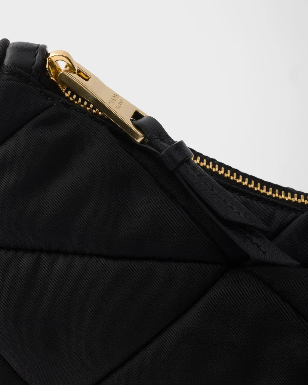 Quilted Zipped Shoulder Bag
