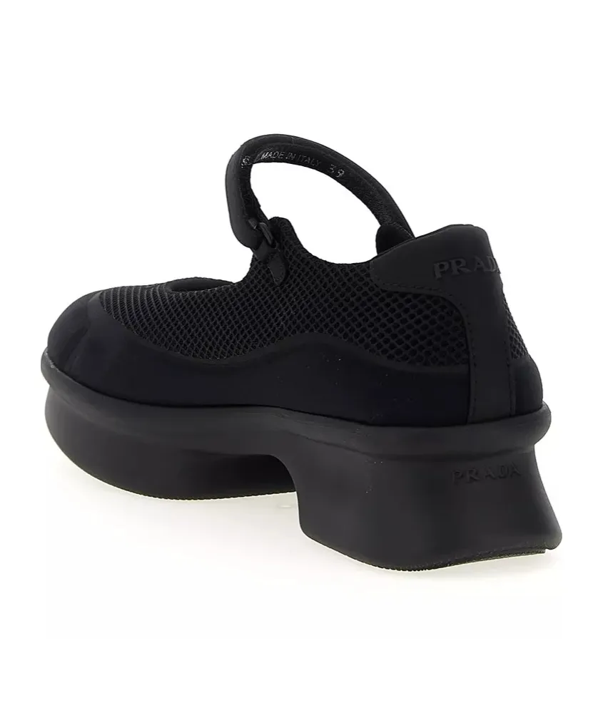 Round-Toe Mesh Ballerinas