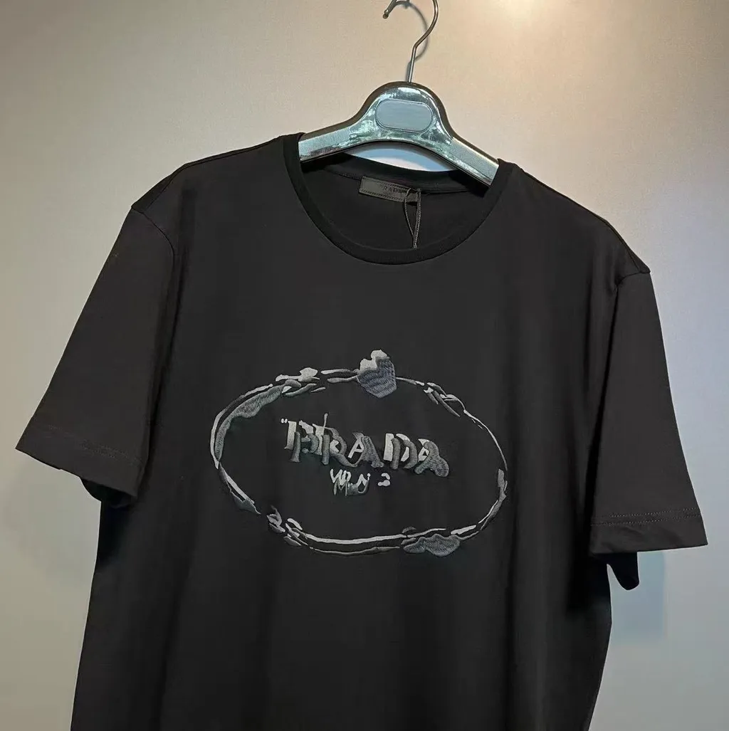 Short-Sleeved T-Shirt