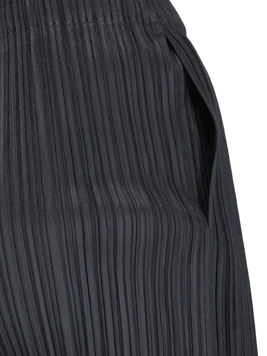 Plissé-Effect Trousers