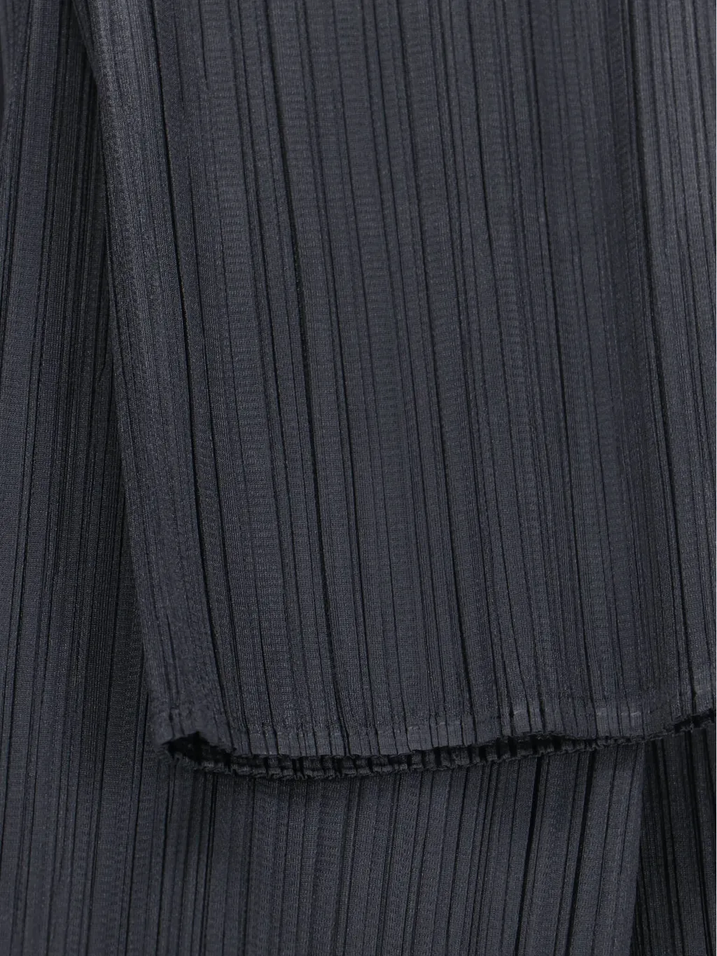 Plissé-Effect Trousers