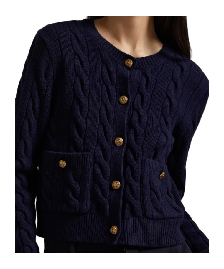 Cable-Knit Crewneck Buttoned Cardigan