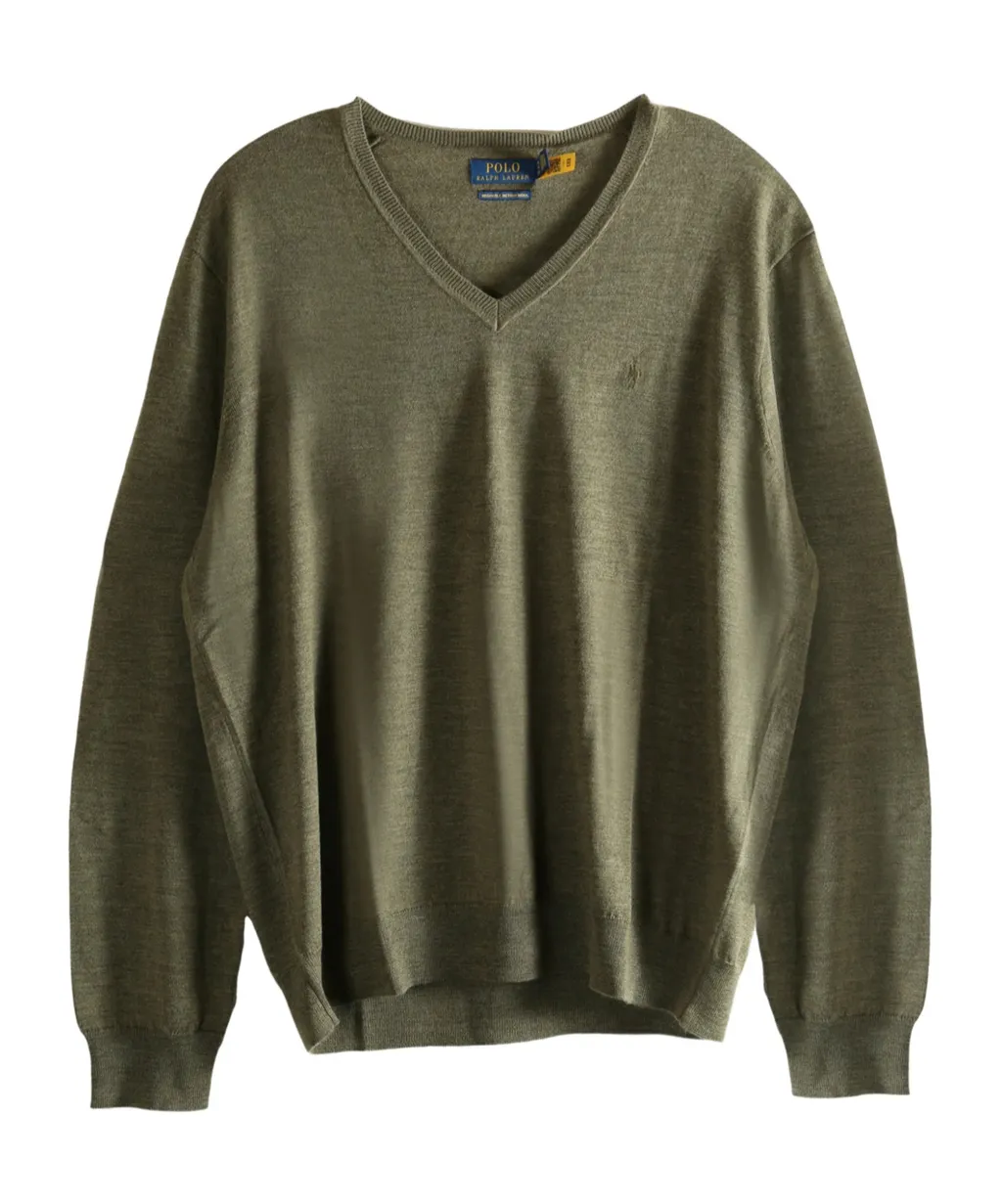 V-Neck Jumper