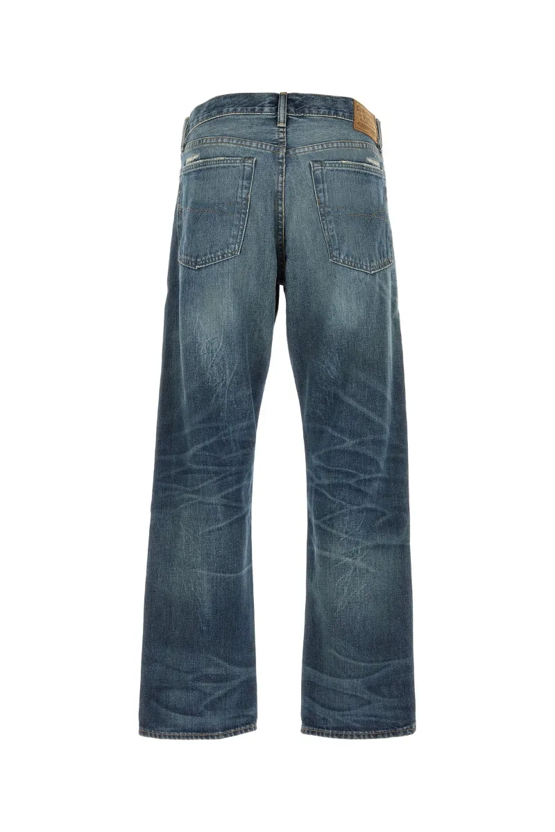 Distressed Jeans
