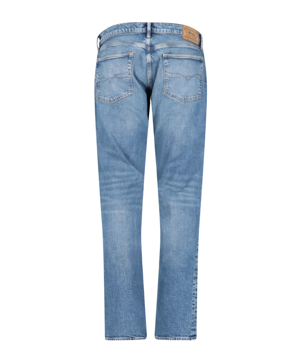 Logo-Patch Tapered-Leg Jeans