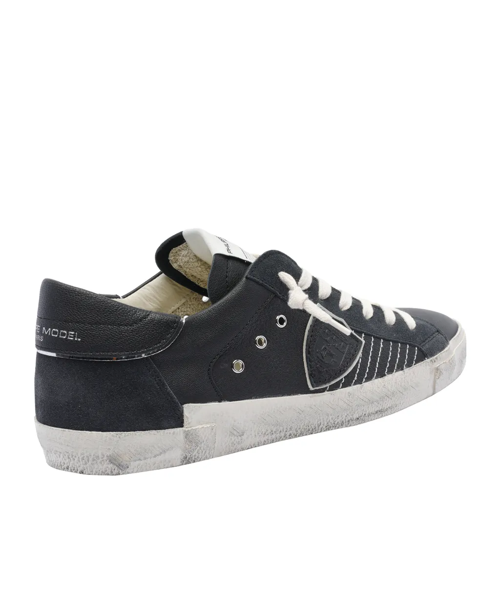 Lace-Up Low-Cut Sneakers