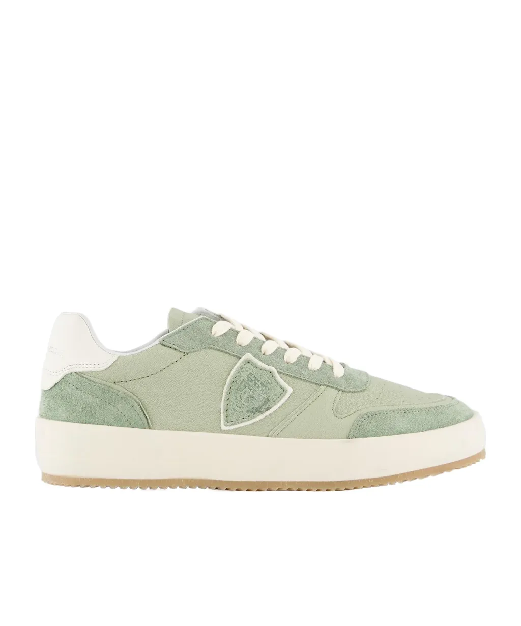 Nice Low-Top Sneakers