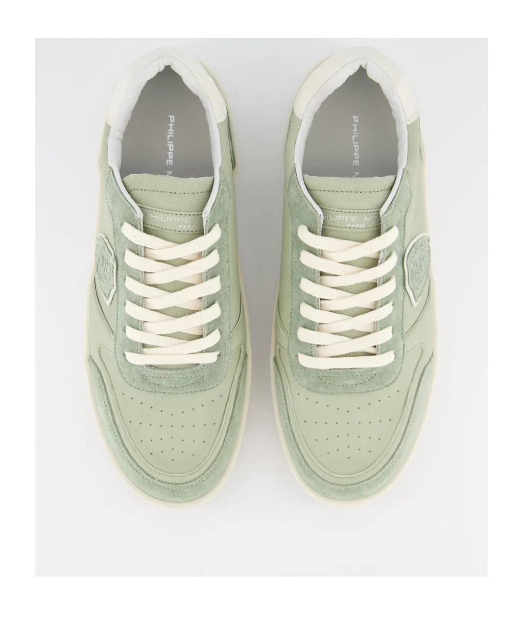 Nice Low-Top Sneakers