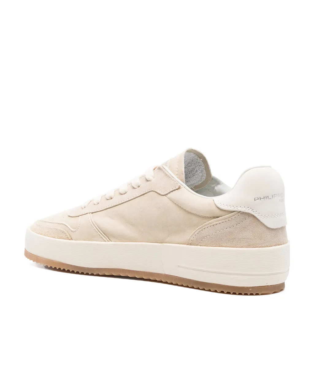 Nice Low-Top Sneakers