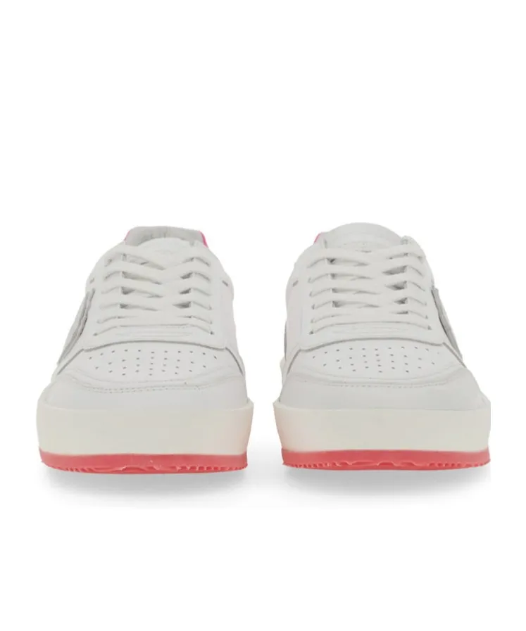 Temple Veau Lace-Up Sneakers