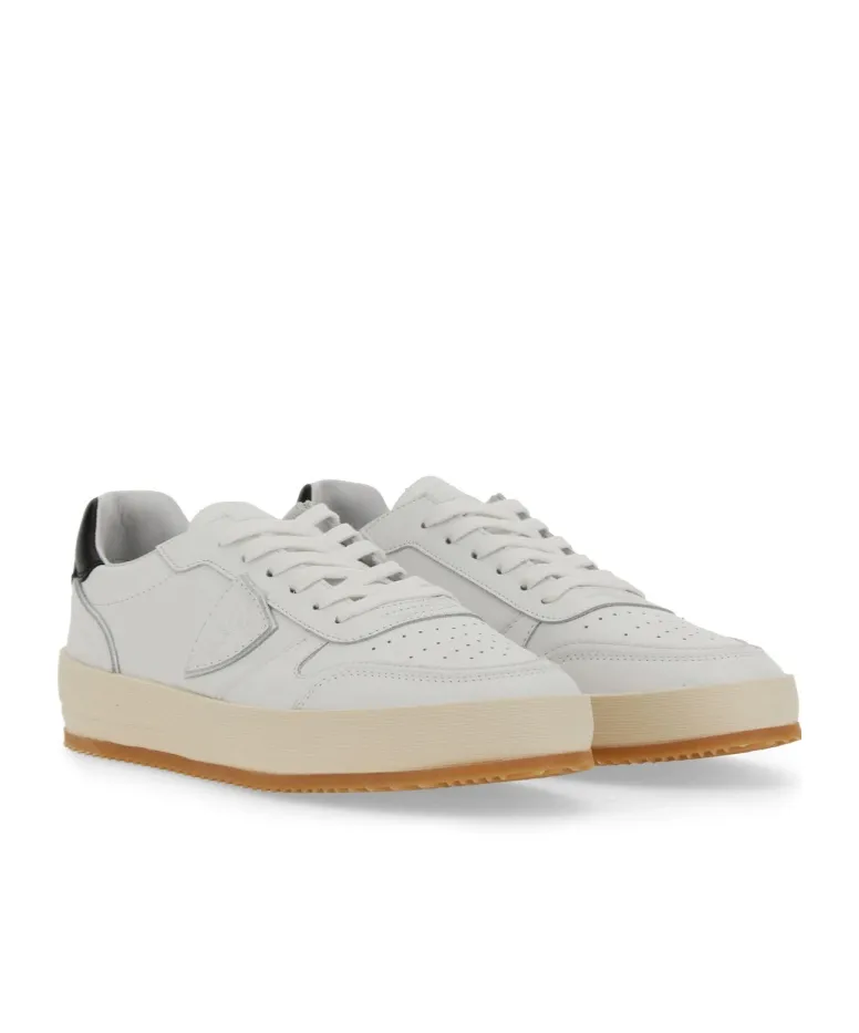Logo Patch Low-Top Sneakers