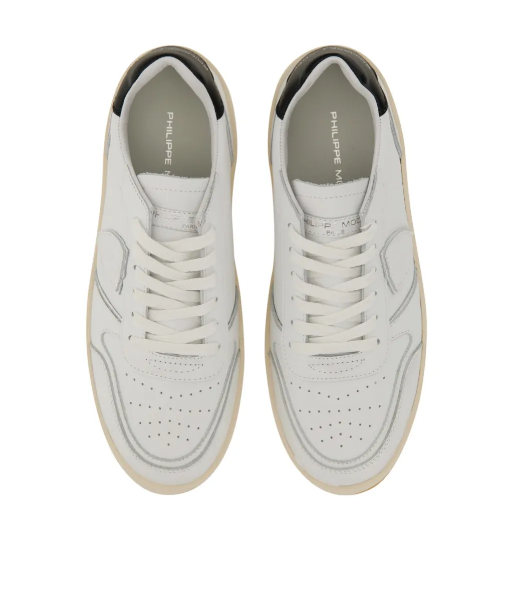 Logo Patch Low-Top Sneakers