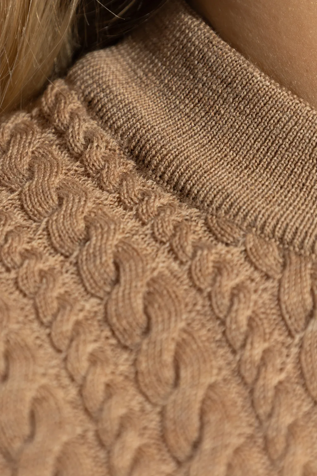 Cableknit Crewneck Sweater