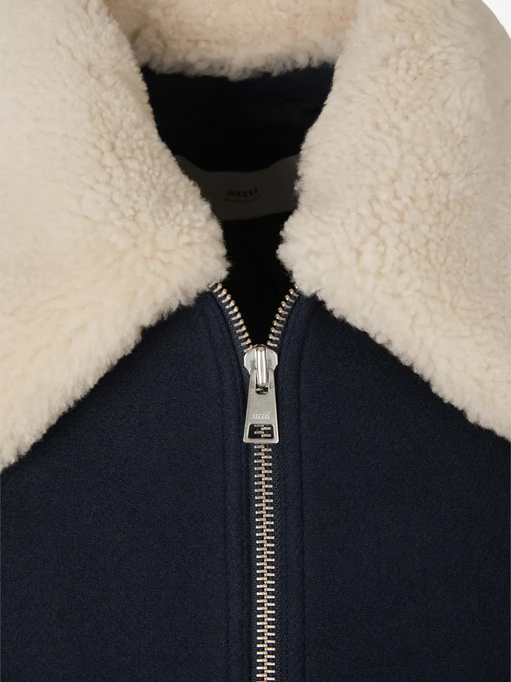 Long-Sleeved Zipped Jacket