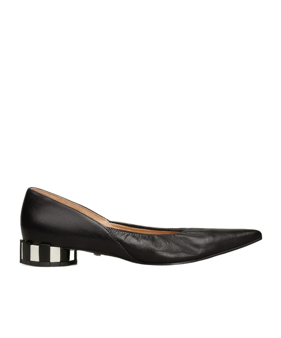 Pointed Pleated Low-Heeled Shoes