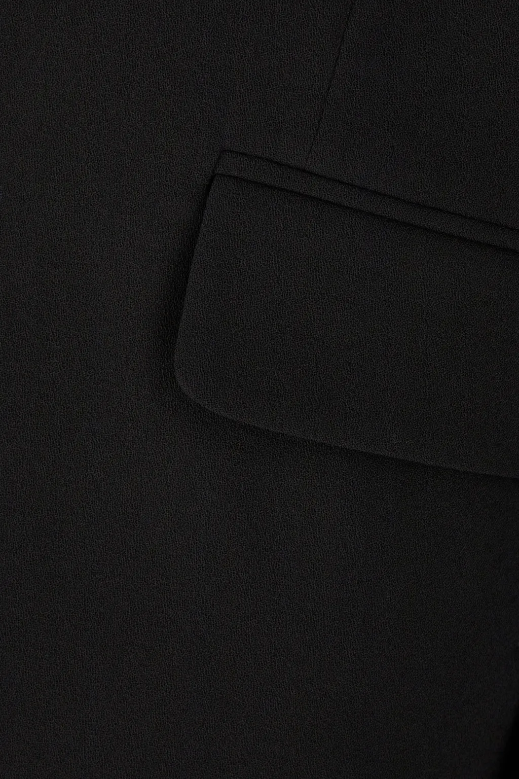 Single-Breasted Tailored Blazer