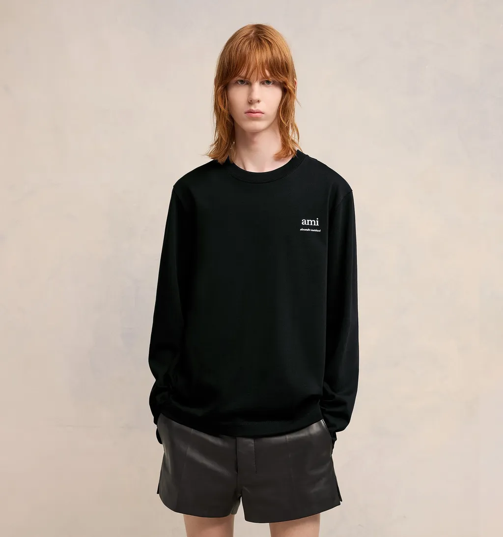 Long Sleeved Crewneck T-Shirt
