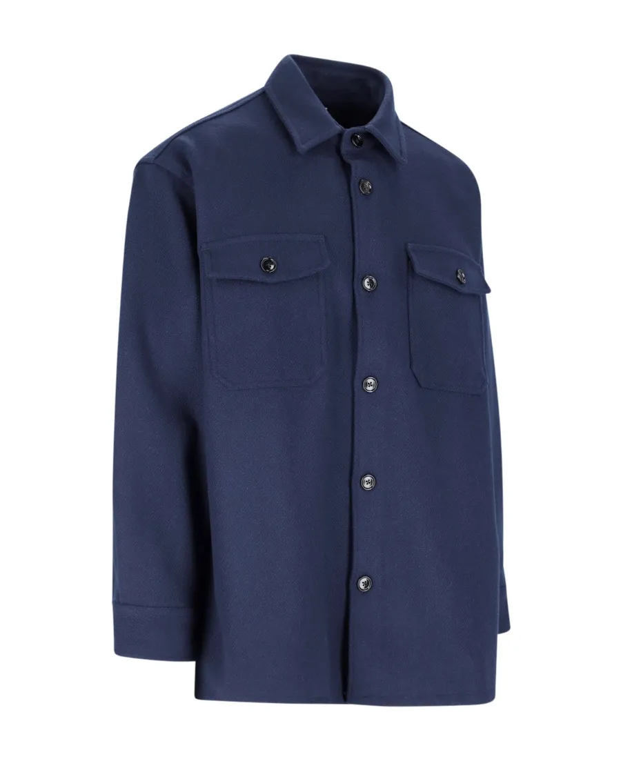 Long-Sleeved Buttoned Shirt