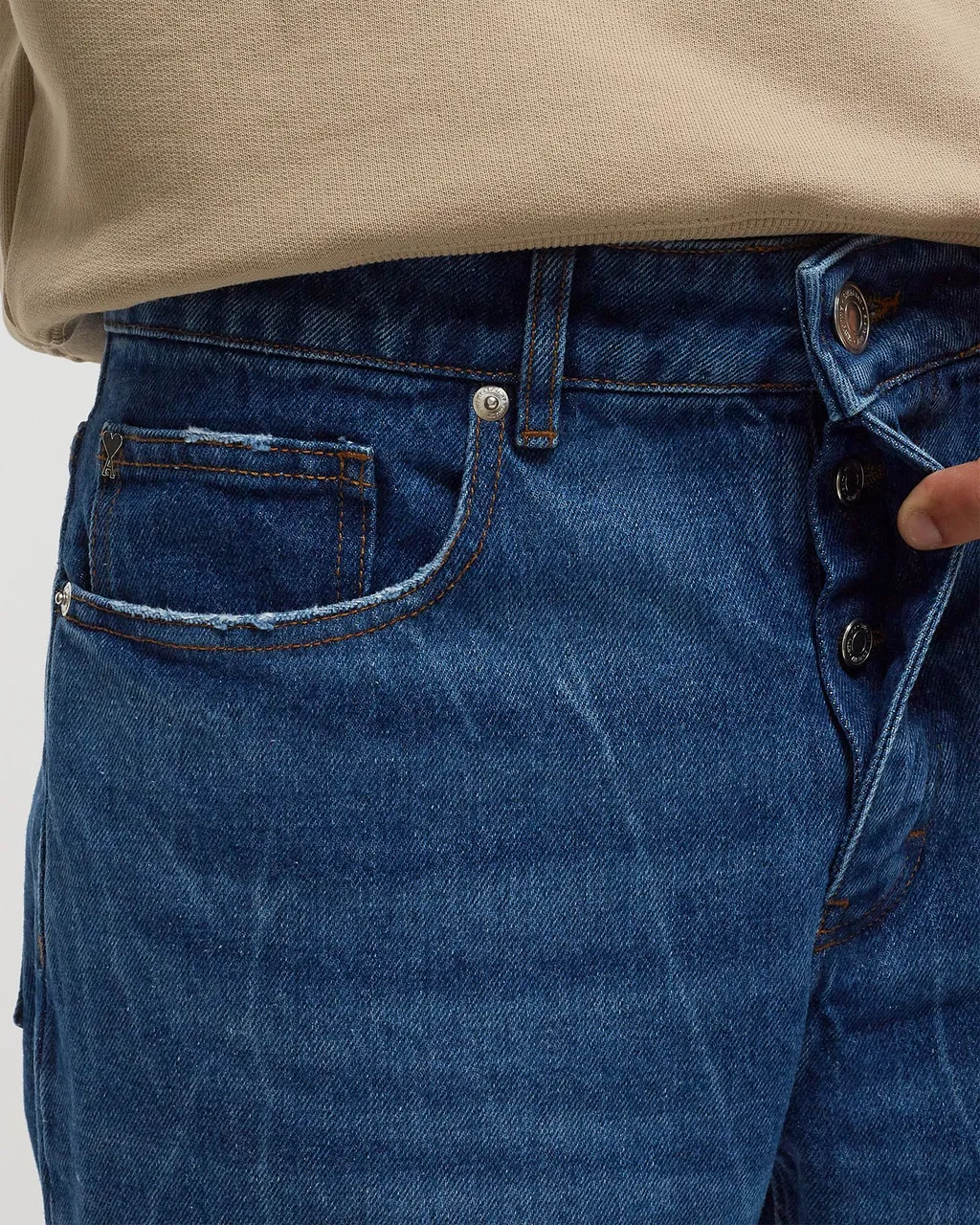 Logo Patch Used Effect Jeans
