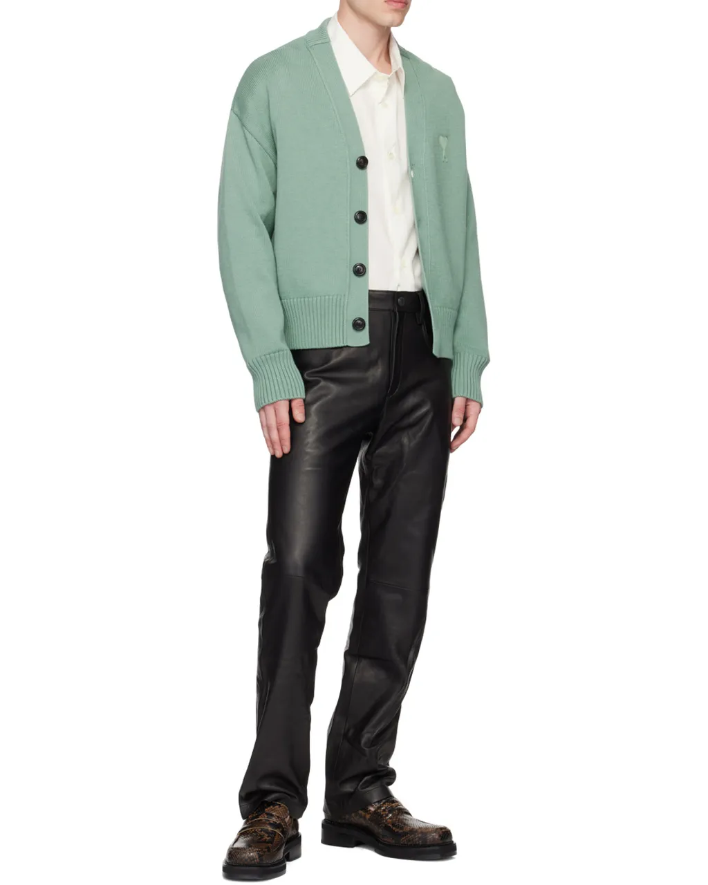 Buttoned Long-Sleeved Shirt