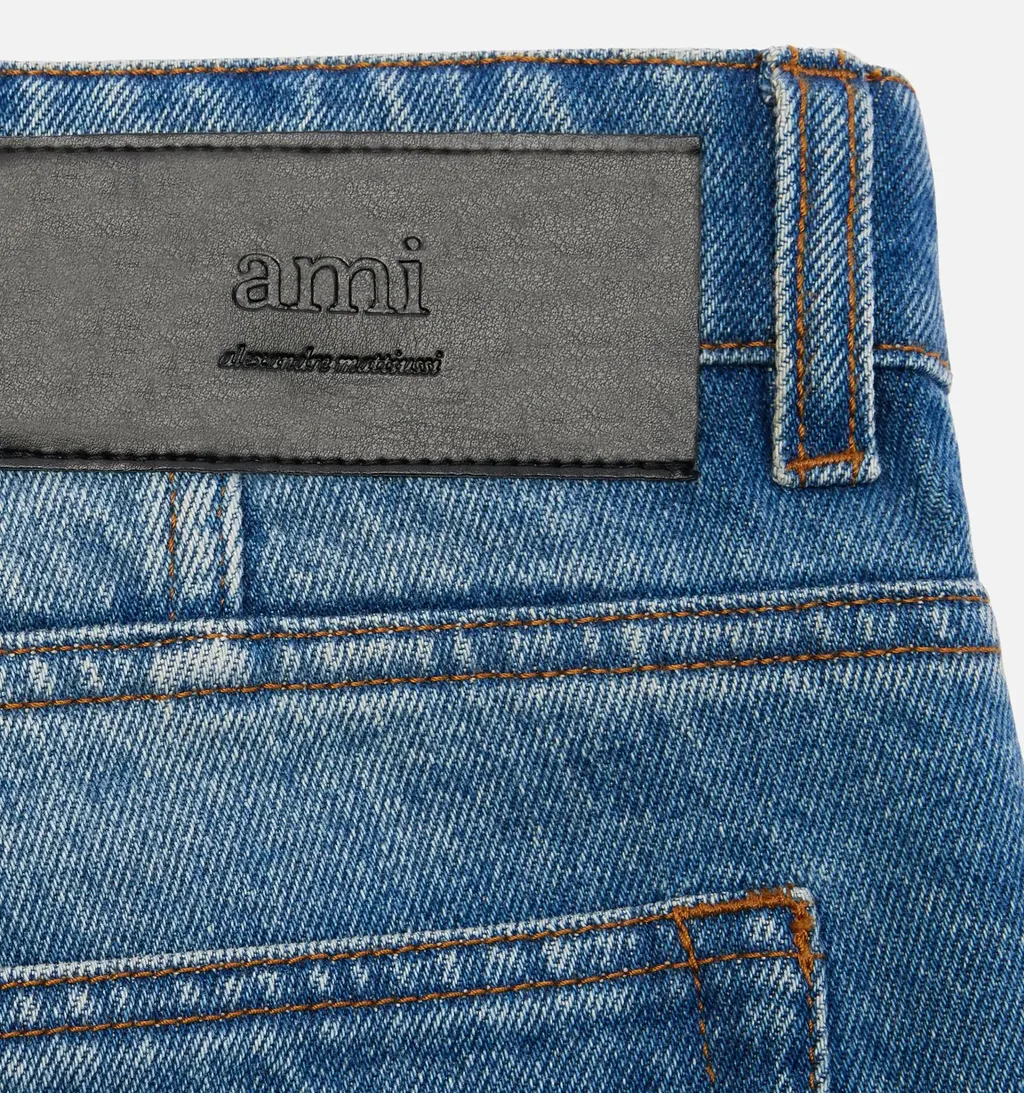 Logo Patch Tapered-Leg Jeans