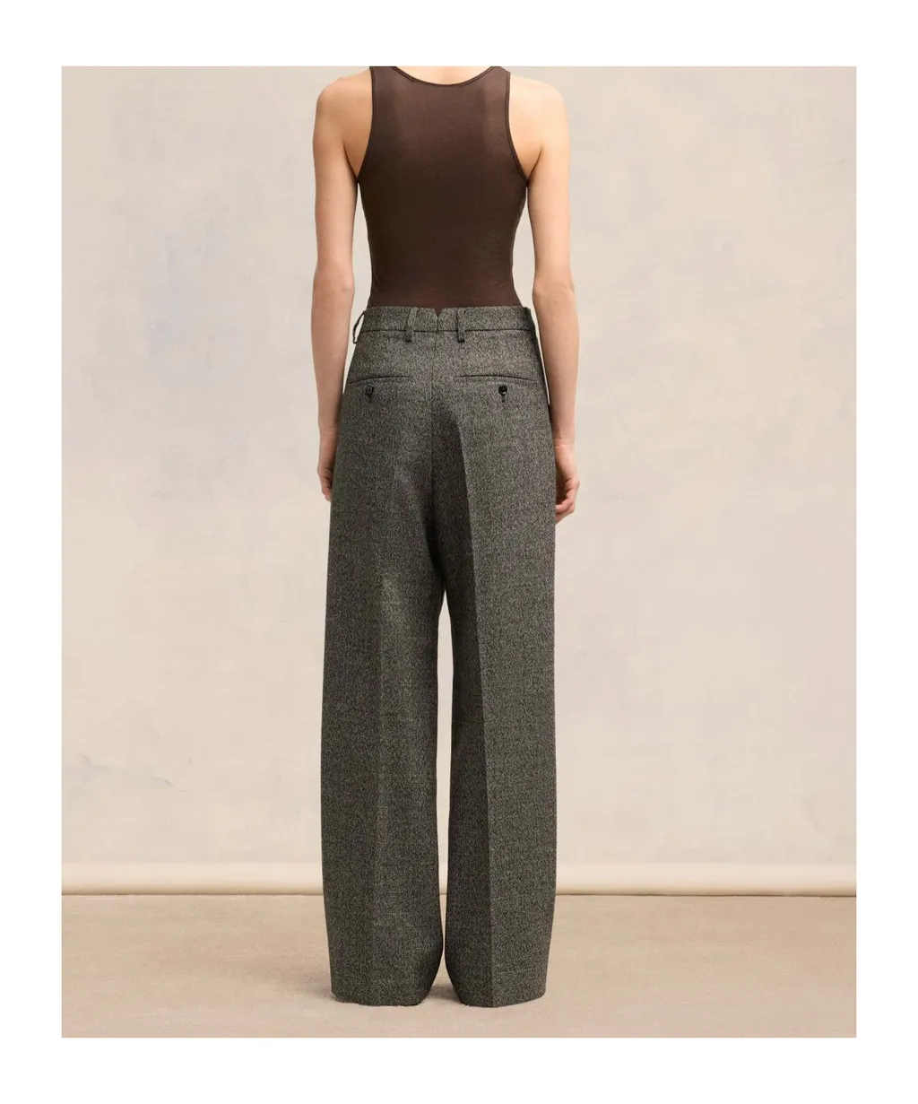 Wide-Leg Fit Trousers
