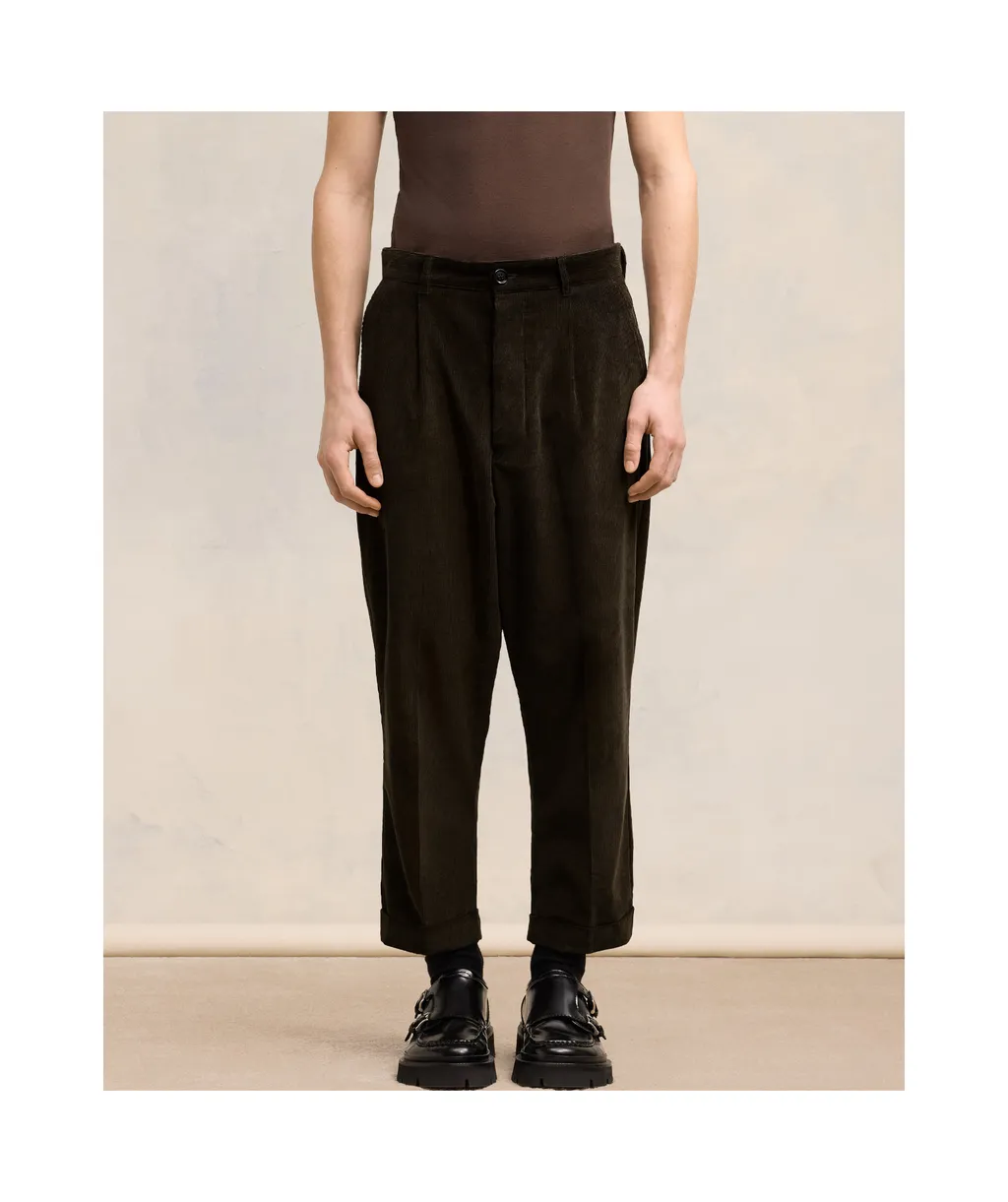 Logo-Patch Pleated Trousers