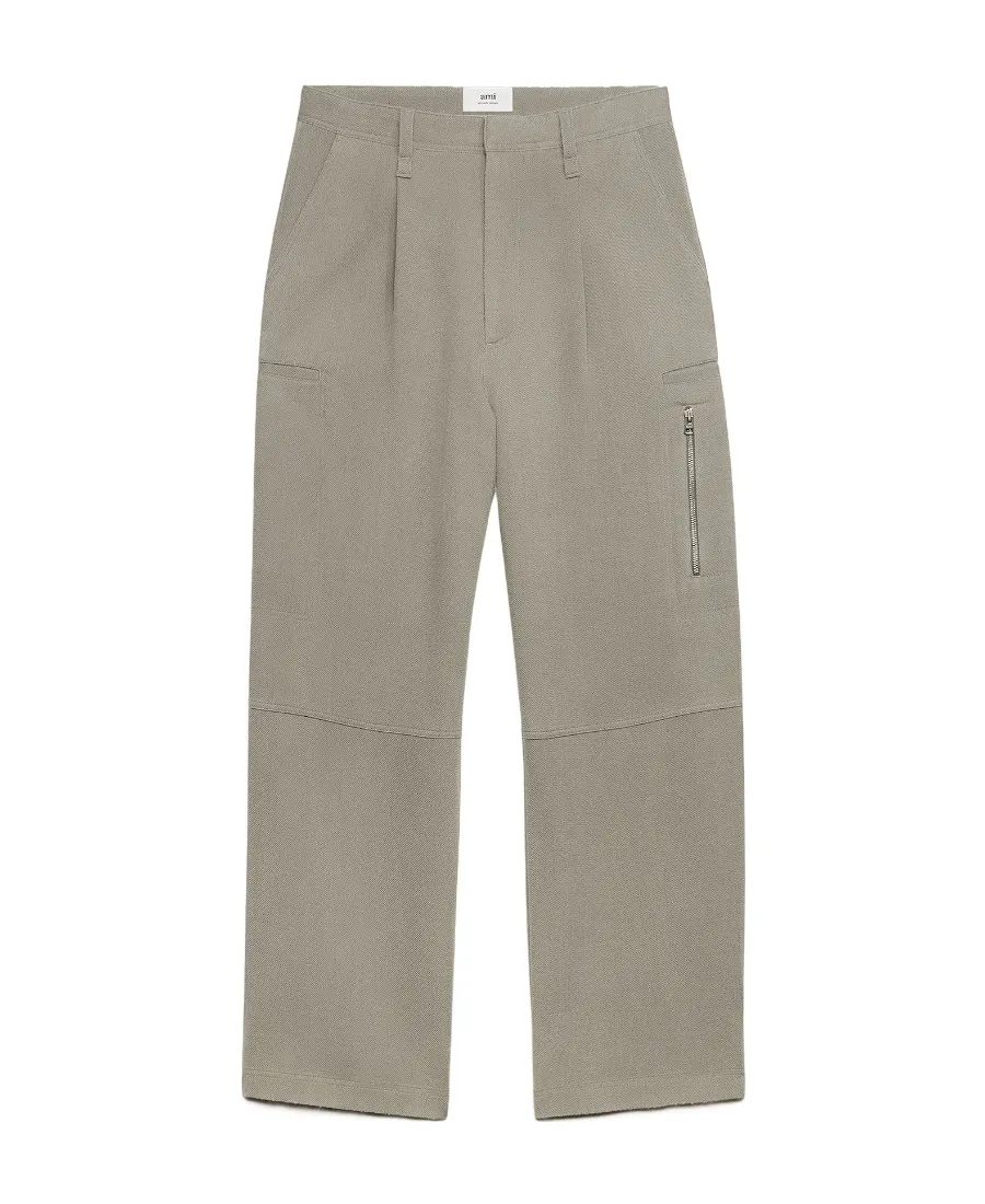 Pleated Wide-Leg Cargo Pants