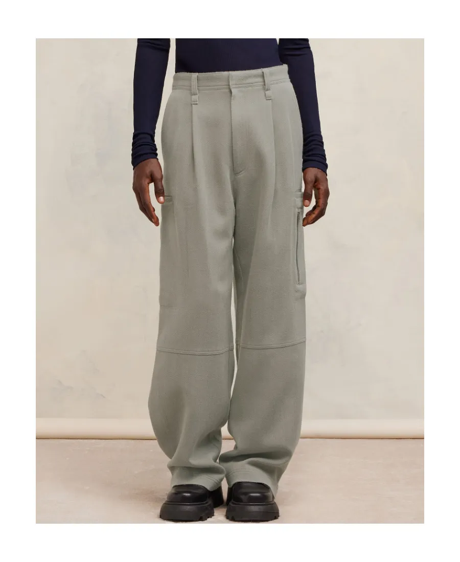 Pleated Wide-Leg Cargo Pants