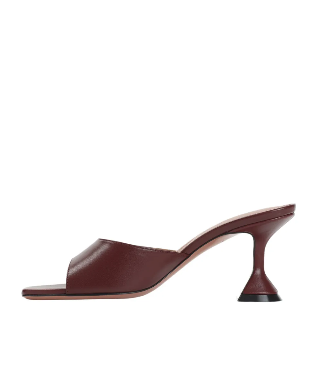 Lupita Slipper 70