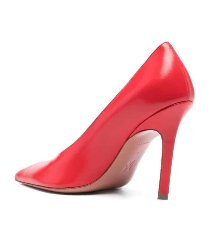 Christine Pump