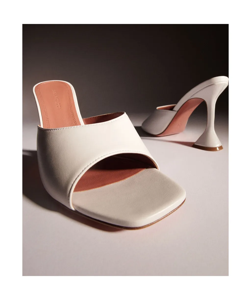 Lupita Slipper 95