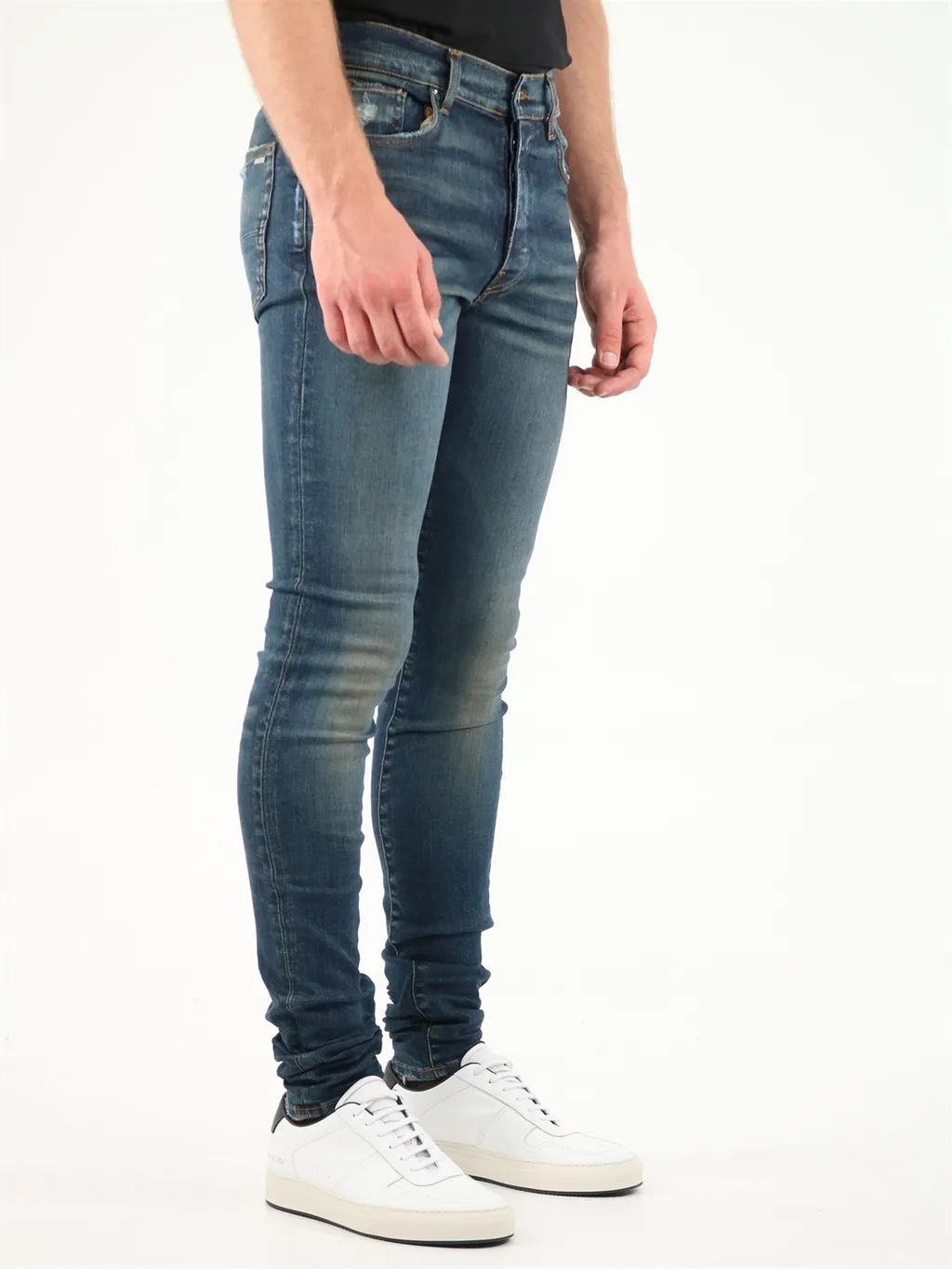 Light Wash Skinny Jeans