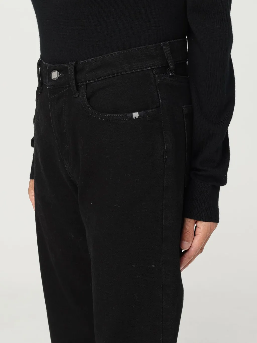 Belt-Loop Jeans