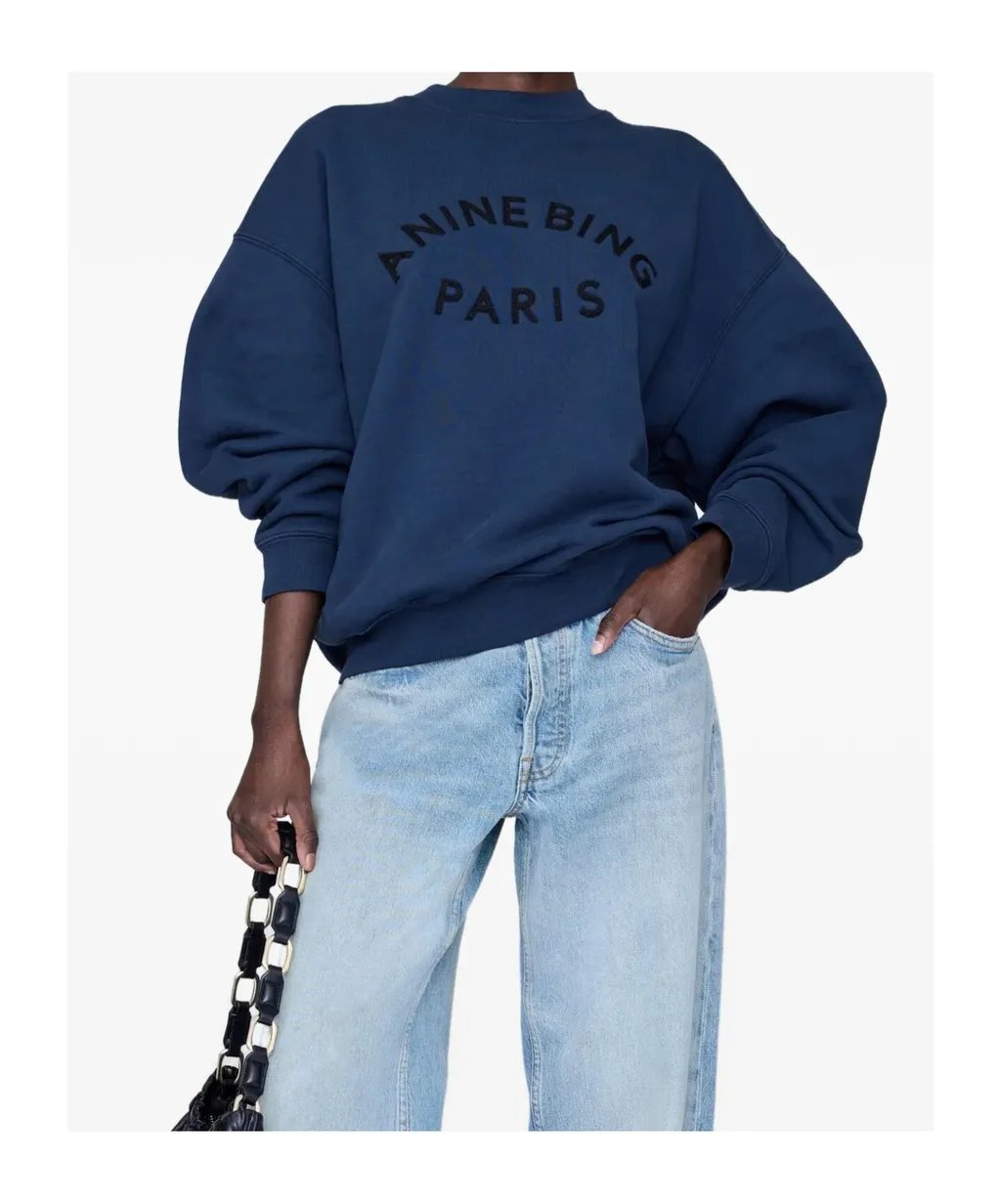 Long-Sleeved Sweatshirt