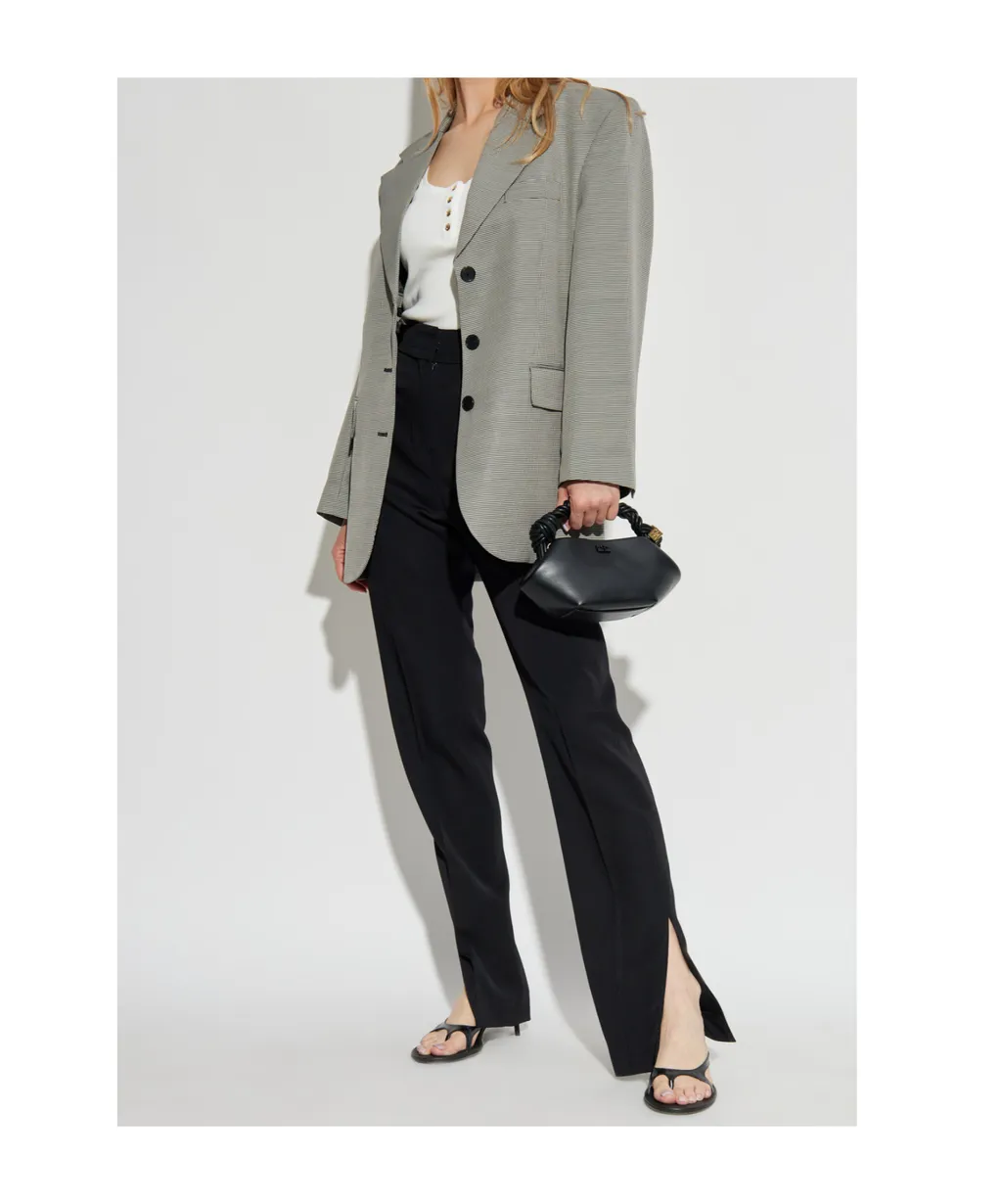 Sara Blazer