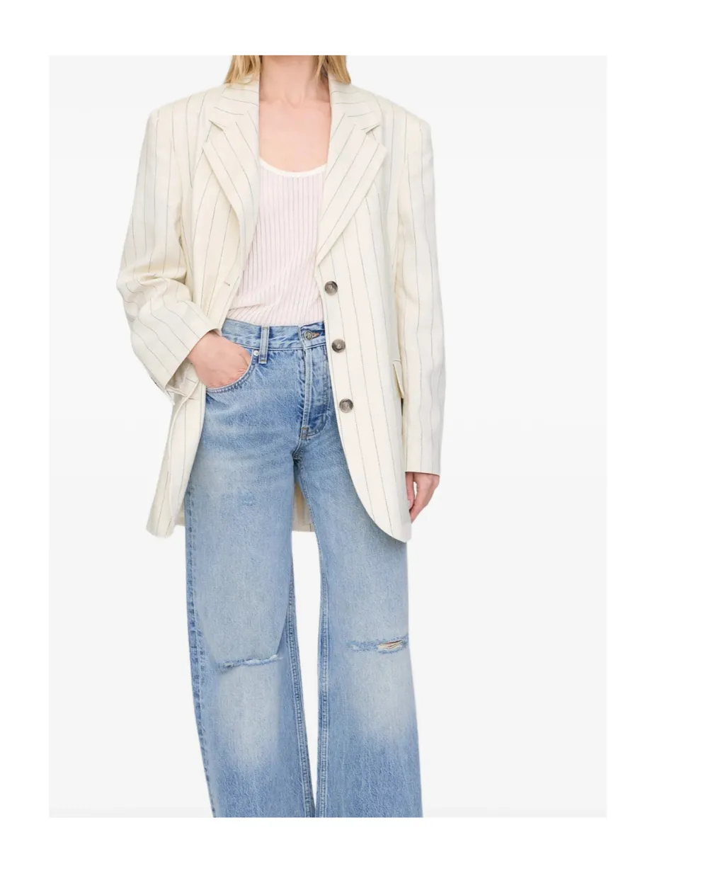 Sara Blazer