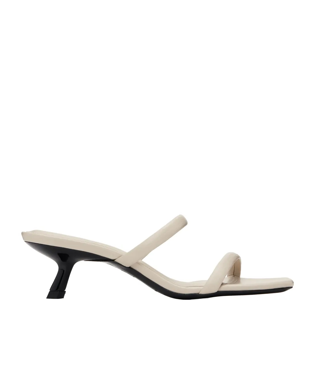 48Mm Hilda Mules