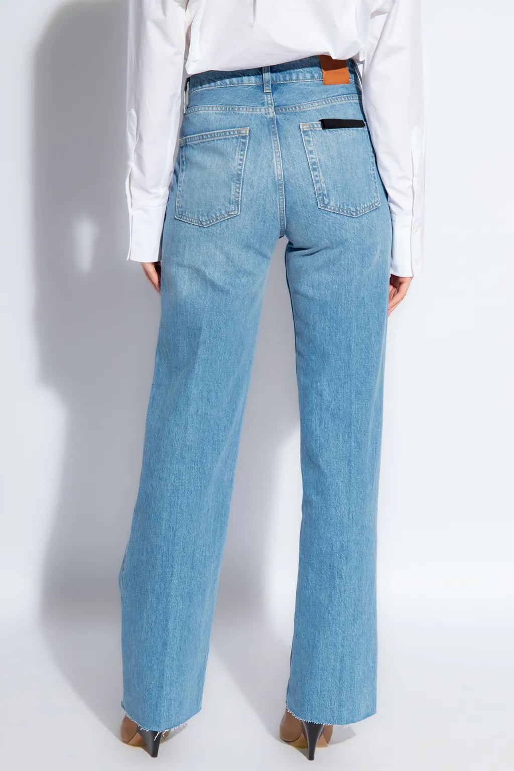 Hugh Wide-Leg Jeans