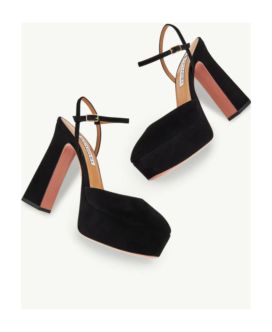 Groove High-Heeled Pumps