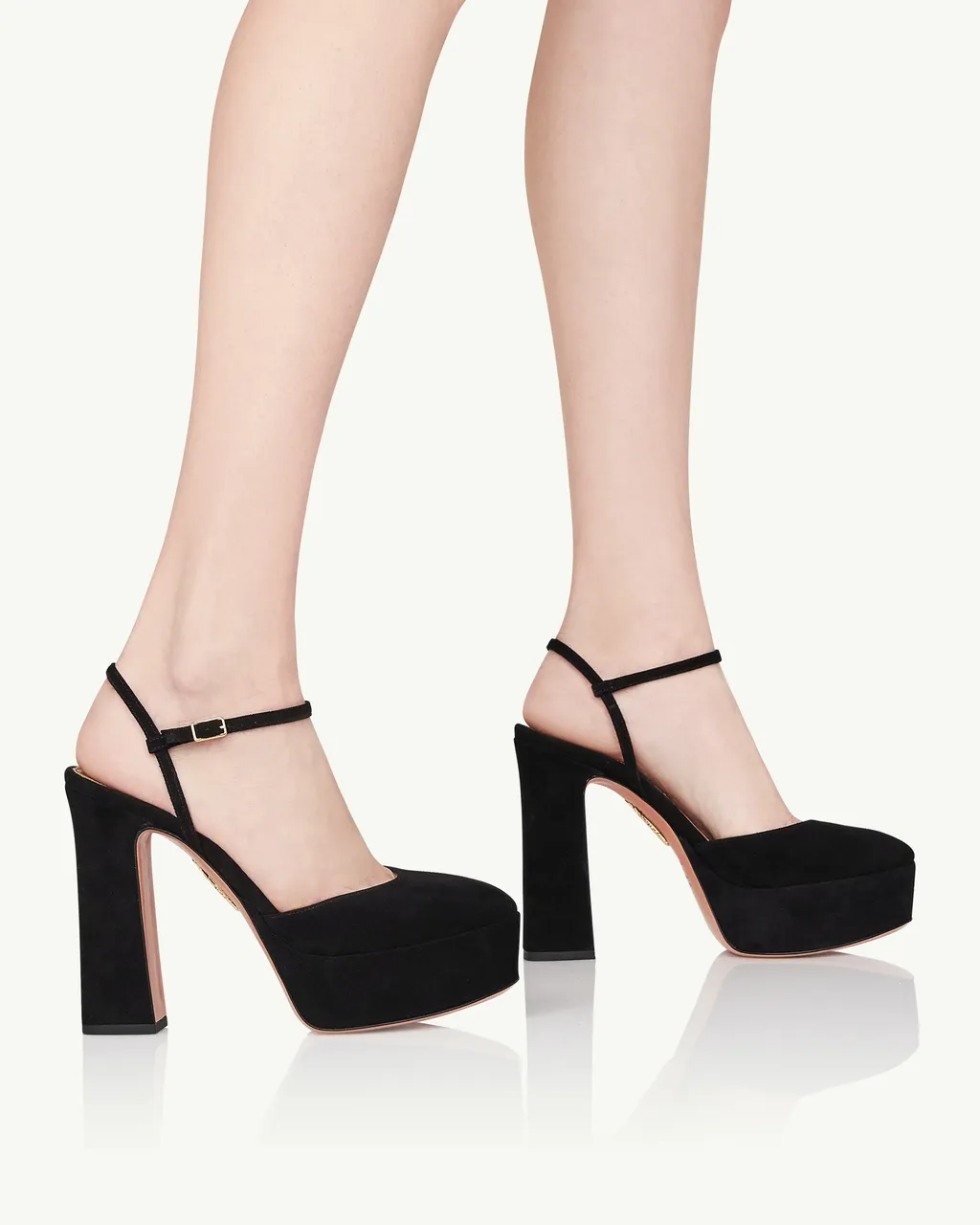 Groove High-Heeled Pumps