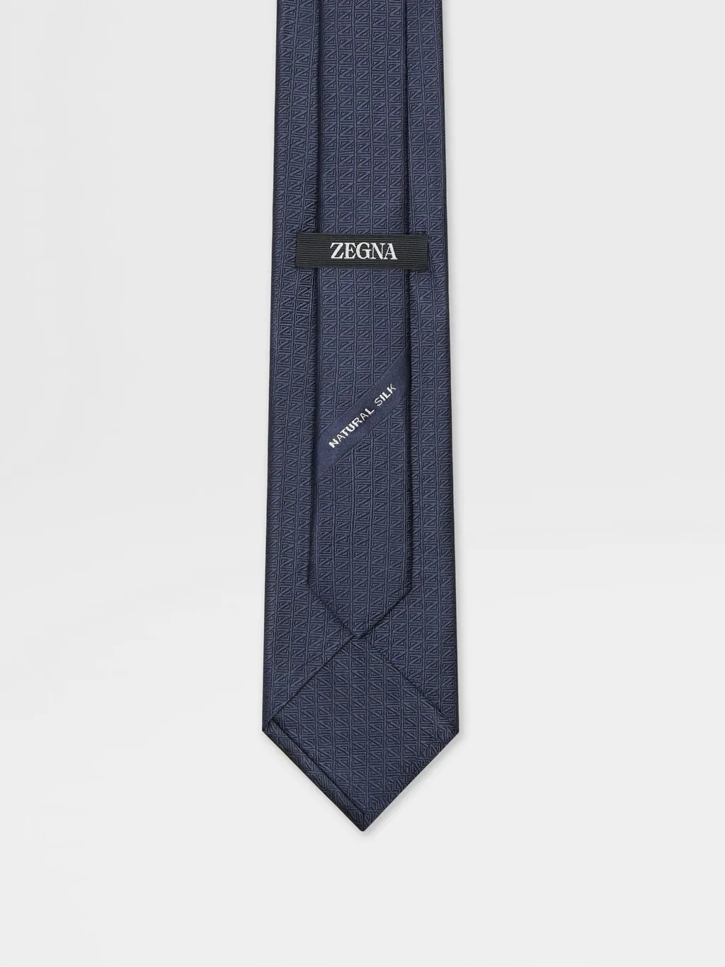 Jacquard Pointed Tip Tie